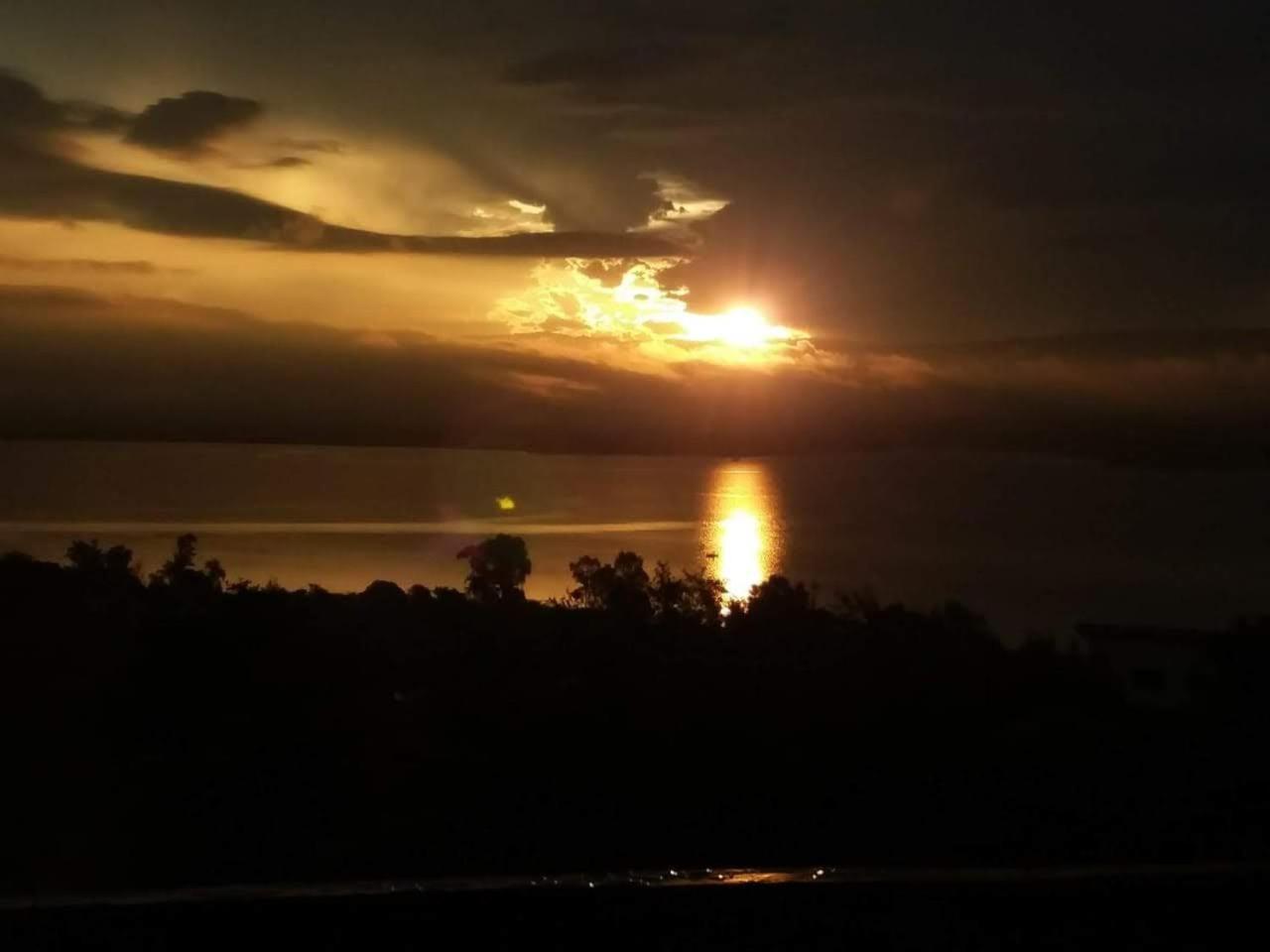 Peperina Lago Los Molinos Villa Ciudad de América Exterior foto